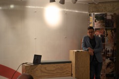 1b6e7859-907b-4e41-bc25-4fd70b11dd7f